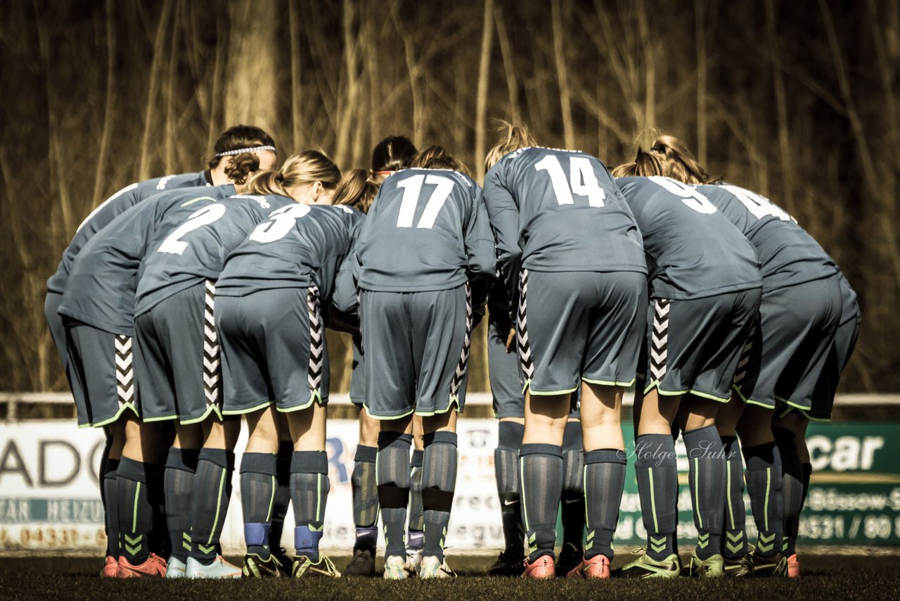 Bild 112 - B-Juniorinnen VfL Oldesloe - Krummesser SV _ Ergebnis: 4:0